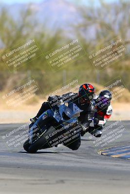 media/Mar-12-2022-SoCal Trackdays (Sat) [[152081554b]]/Turn 2 (1145am)/